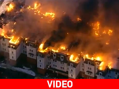 Πύρινη κόλαση σε συγκρότημα κατοικιών στο Νιου Τζέρσεϊ